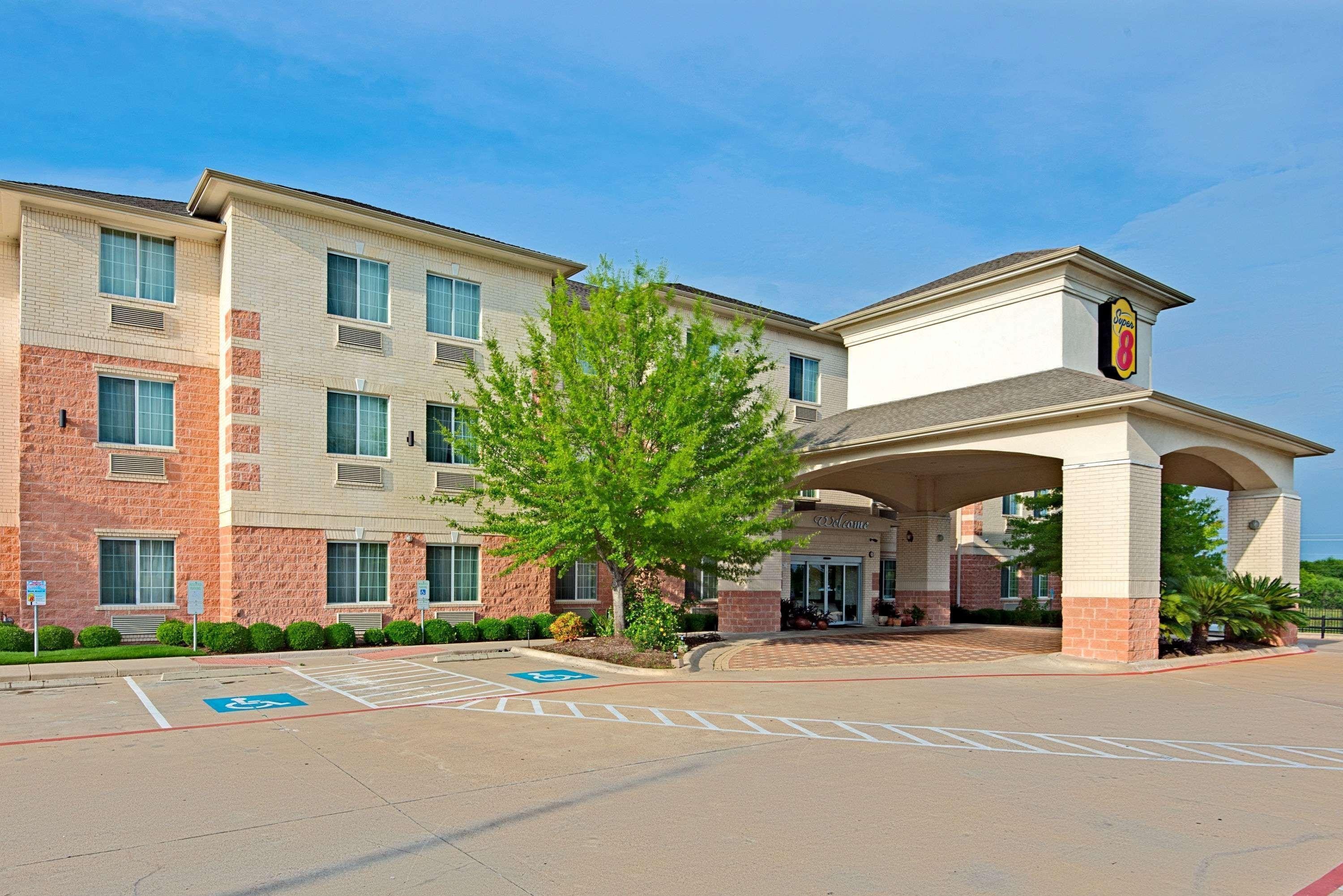 Super 8 By Wyndham Austin/Airport North Hotel Exterior foto